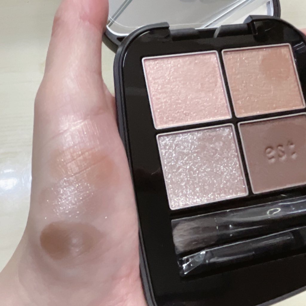 エスト トランスフィア アイカラー 02 Taupe Brown/est/アイシャドウパレットを使ったクチコミ（3枚目）