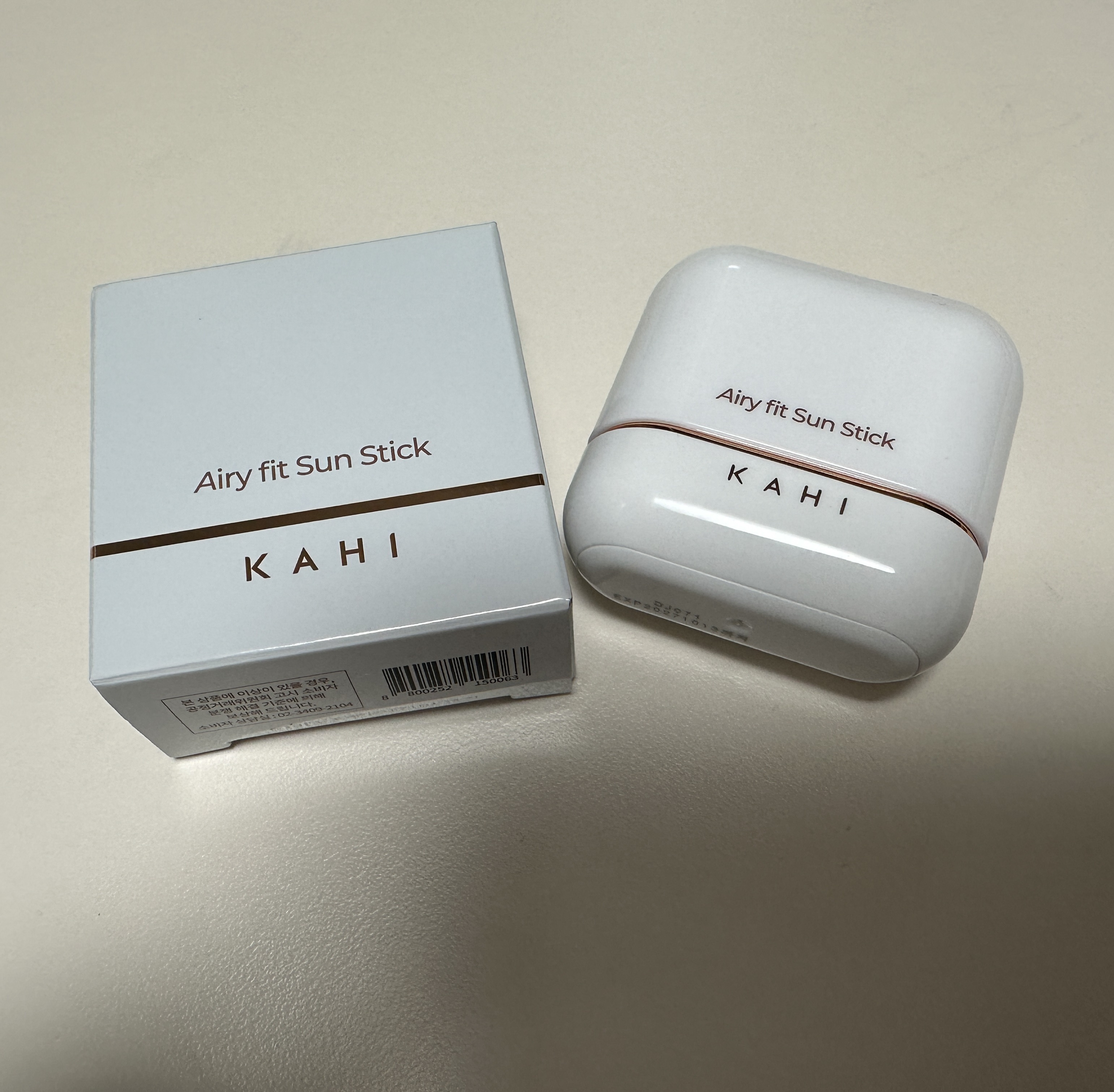 エアリーフィットサンスティック/KAHI/日焼け止めスティックを使ったクチコミ（2枚目）