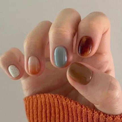 teruhimedia on LIPS 「砂ネイルは夏だけだと思っていませんか??☝🏻💕毎日見る爪にハッ..」(6枚目)