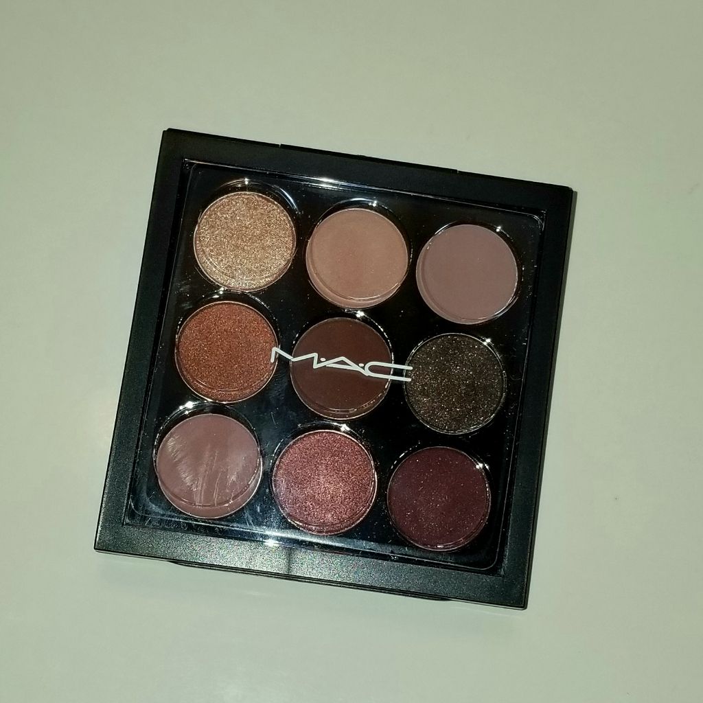 スモール アイシャドウ×9/M・A・C/アイシャドウパレットを使ったクチコミ（1枚目）