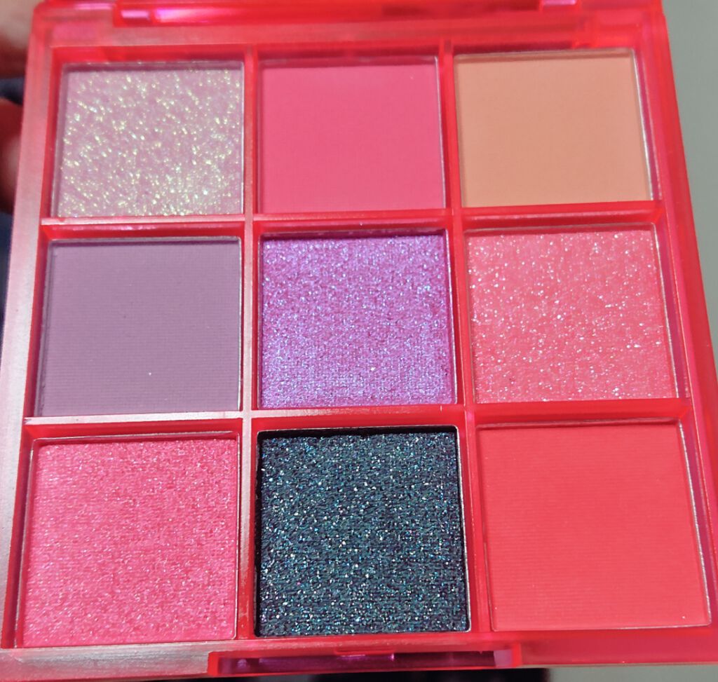 UR GLAM BLOOMING EYE COLOR PALETTE/U R GLAM/アイシャドウパレットを使ったクチコミ(2枚目)