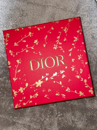 トリオ ブリック パレット＜ピュア グロウ＞/Dior/アイシャドウパレットを使ったクチコミ（2枚目）