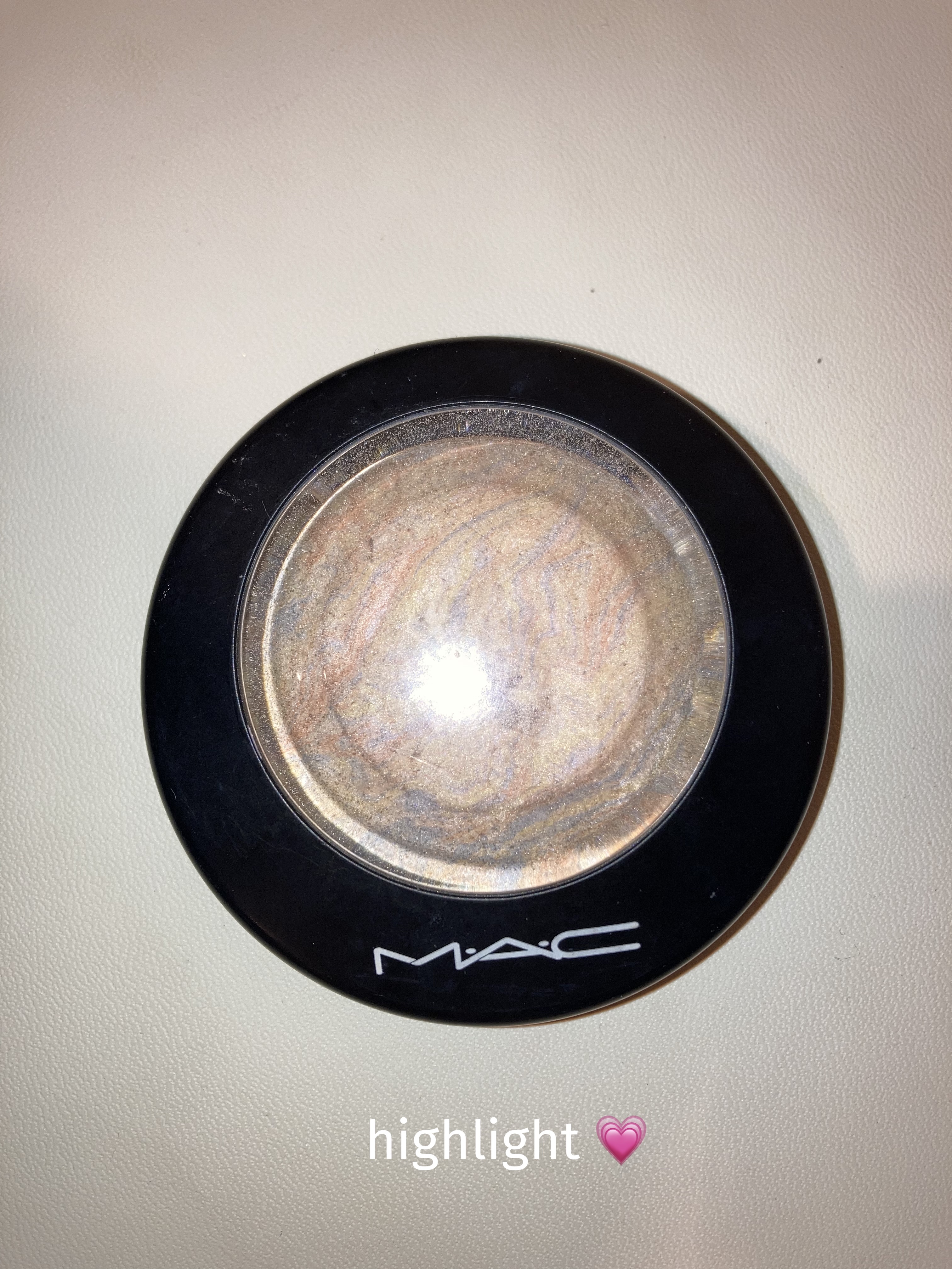 M·A·C ミネラライズ スキンフィニッシュ/M・A・C/パウダーハイライトを使ったクチコミ（1枚目）