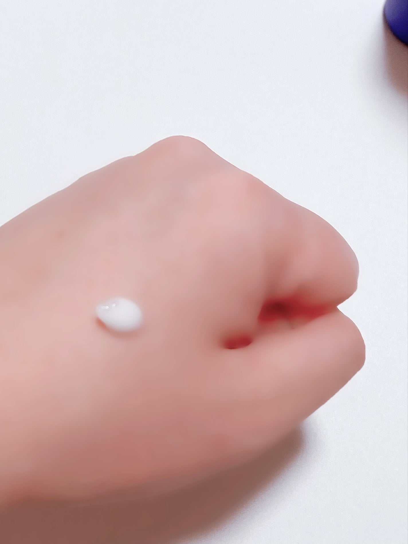 ニベア スキンミルク さっぱり やさしいフローラルの香り/ニベア/ボディミルクを使ったクチコミ(2枚目)