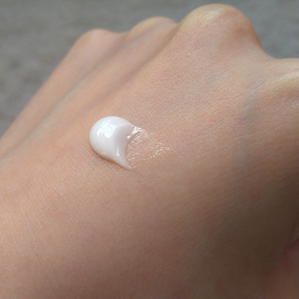 ラベンダー リラックスハンドクリーム/L'OCCITANE/ハンドクリームを使ったクチコミ（2枚目）