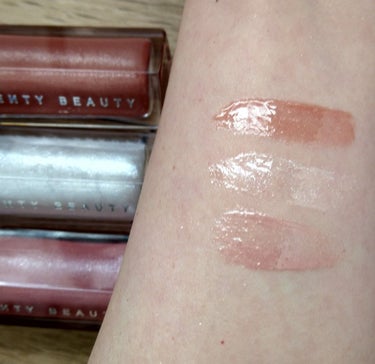 FENTY BEAUTY BY RIHANNA FENTY BEAUTY GLOSS BOMBのクチコミ「FENTY
GLOSS BOMB Universal Lip Luminizer

FENTY.....」（2枚目）