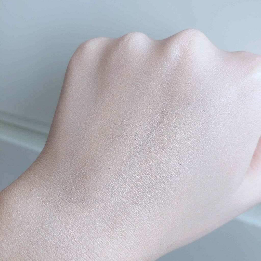 エアリータッチ　スキンフィットファンデーションセラム ナチュラルベージュ/クラブ/リキッドファンデーションを使ったクチコミ（3枚目）