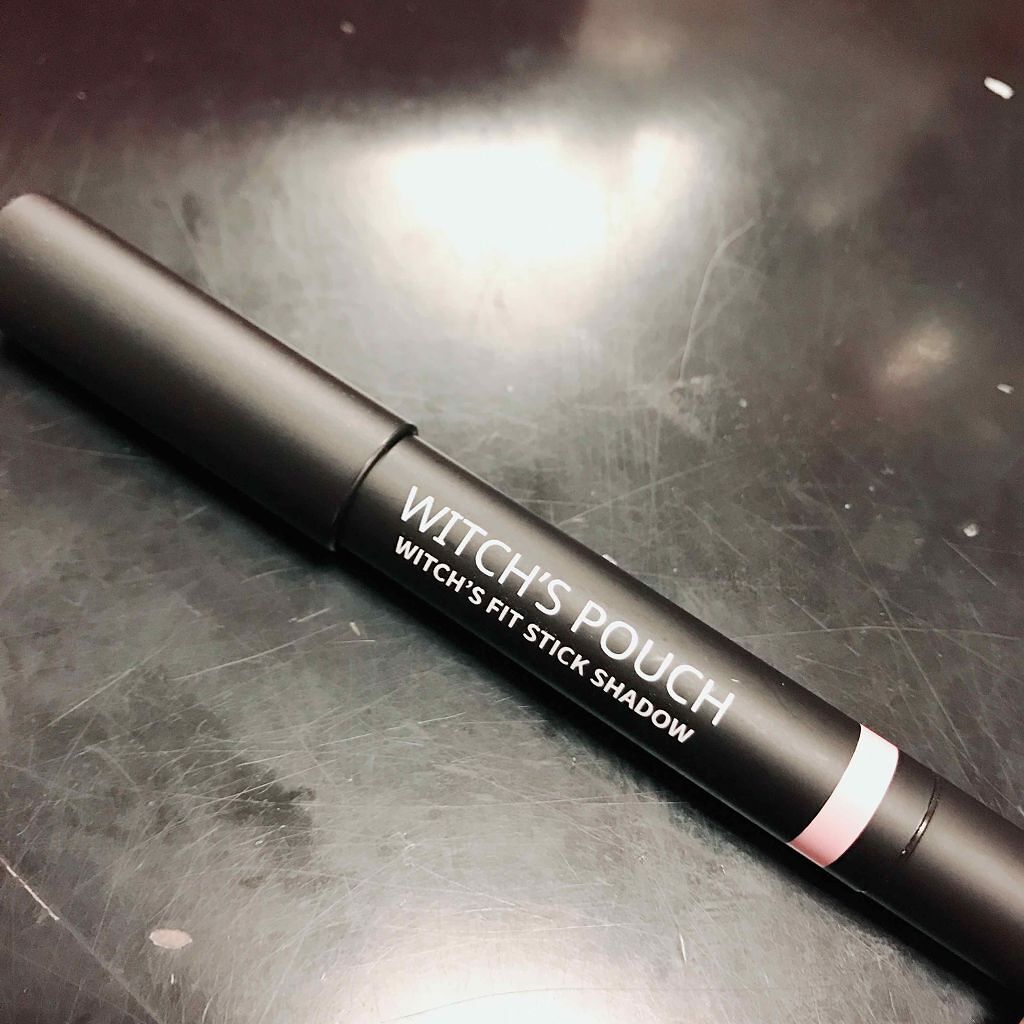 ウィッチズ フィットスティックシャドウ 01 ピンク/Witch's Pouch/スティックアイシャドウを使ったクチコミ（2枚目）