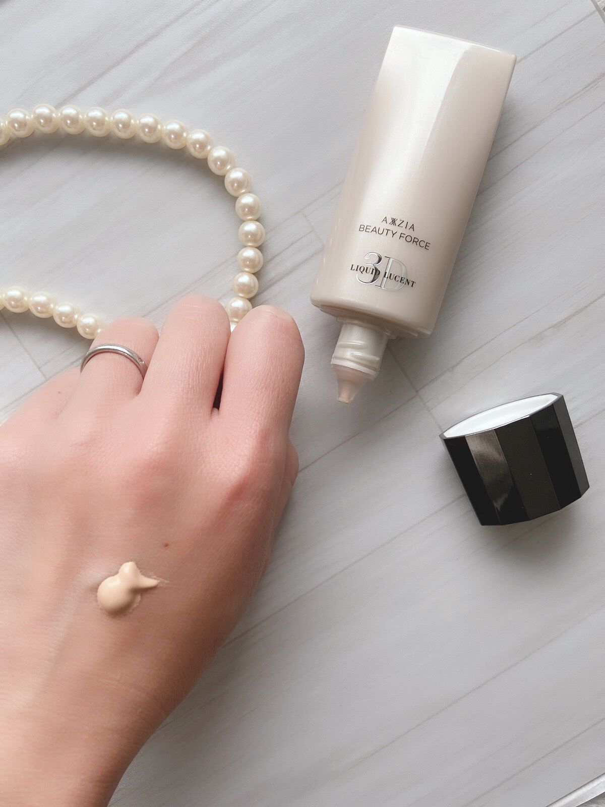 ビューティーフォース リキッドルーセント 3D /AXXZIA/リキッドファンデーションを使ったクチコミ（2枚目）