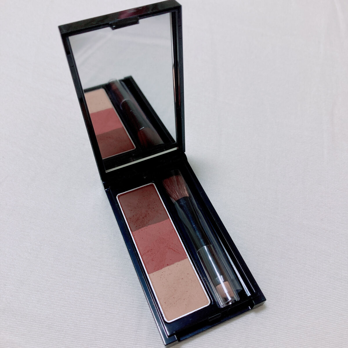 ケイト デザイニングアイブロウ3D EX-8 ブラウンピンク系(本体)/KATE/パウダーアイブロウを使ったクチコミ（1枚目）