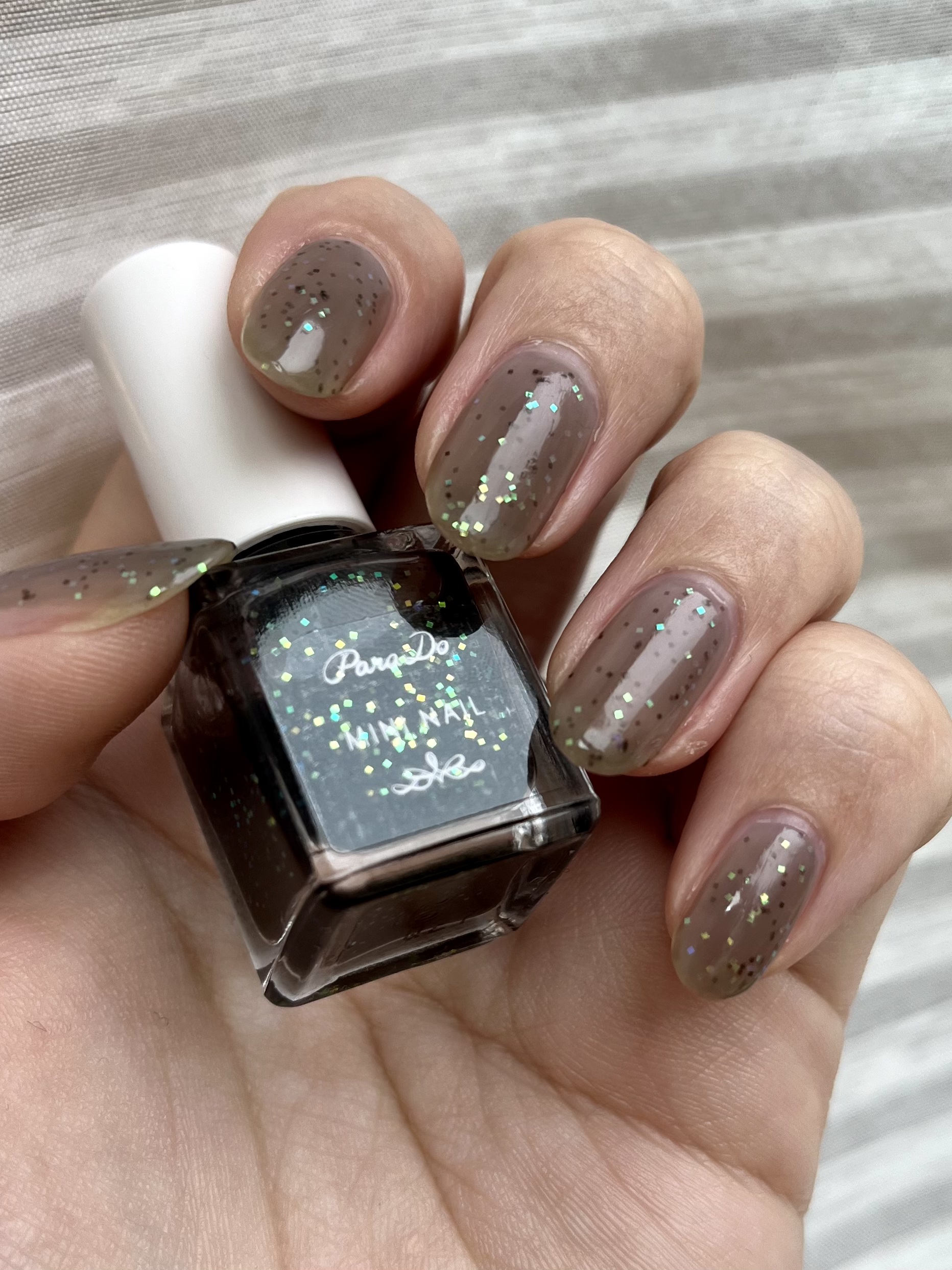 ミニネイル BK02 ナイトペッパー/パラドゥ/マニキュアを使ったクチコミ（1枚目）