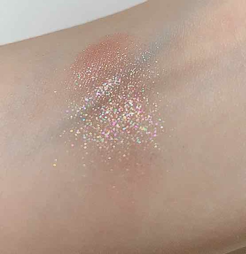 プリズム エアー シャドウ/CLIO/単色アイシャドウを使ったクチコミ（3枚目）