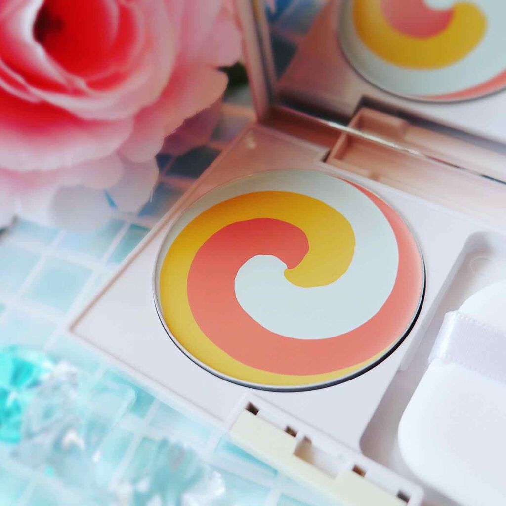 カラーブレンドグローファンデーション/ディエム クルール/クリーム・エマルジョンファンデーションを使ったクチコミ(2枚目)