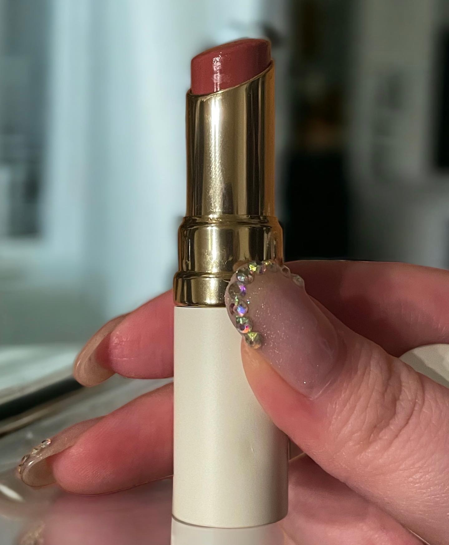 フォーエバー フィット ルージュ 04 guilty pink(ギルティピンク)/leur charme/口紅を使ったクチコミ（3枚目）