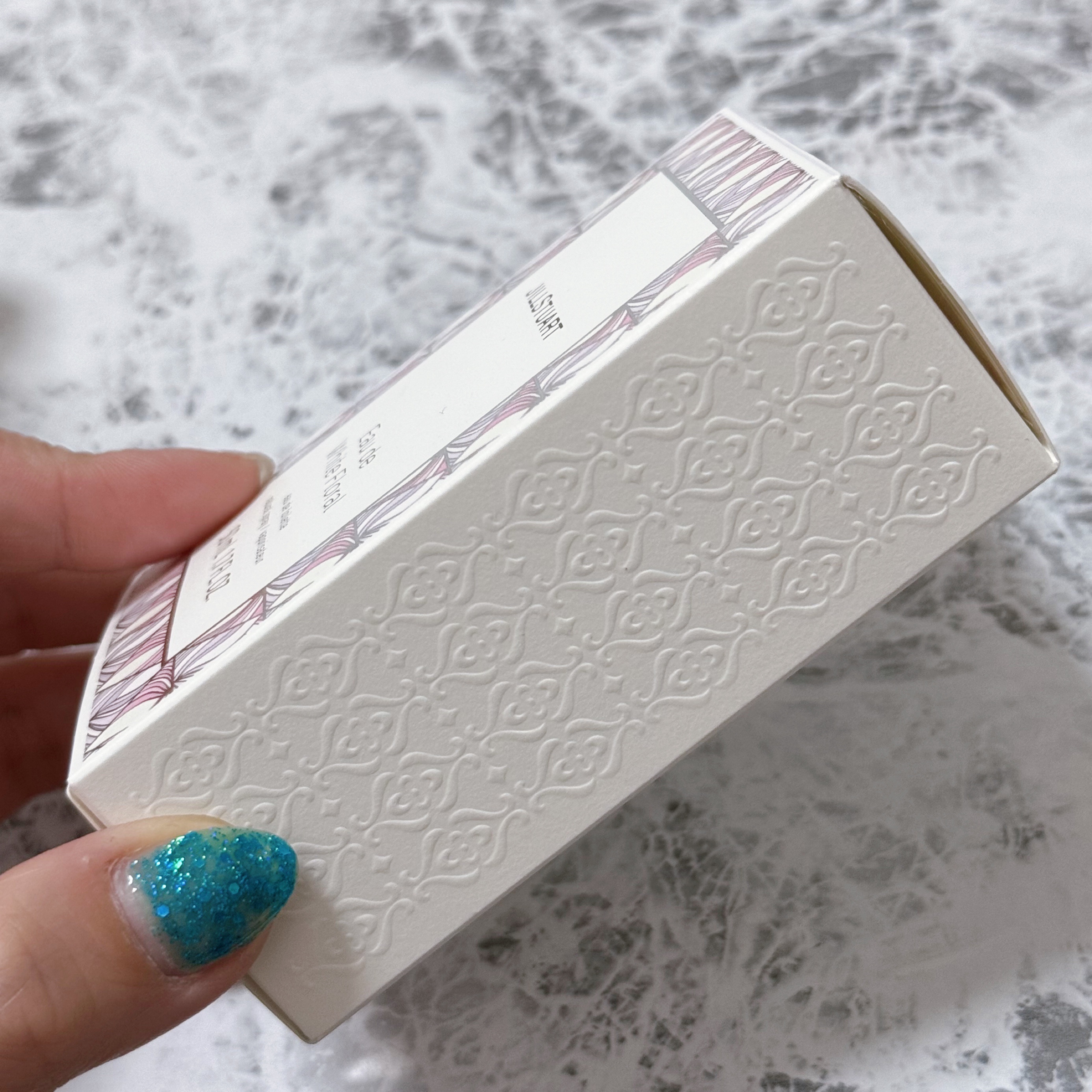 ジルスチュアート オード ホワイトフローラル/JILL STUART/香水(レディース)を使ったクチコミ（3枚目）