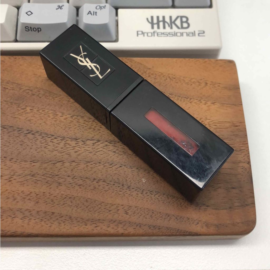 ルージュ ピュールクチュール ヴェルニ ヴィニルクリーム/YVES SAINT LAURENT BEAUTE/口紅を使ったクチコミ（1枚目）