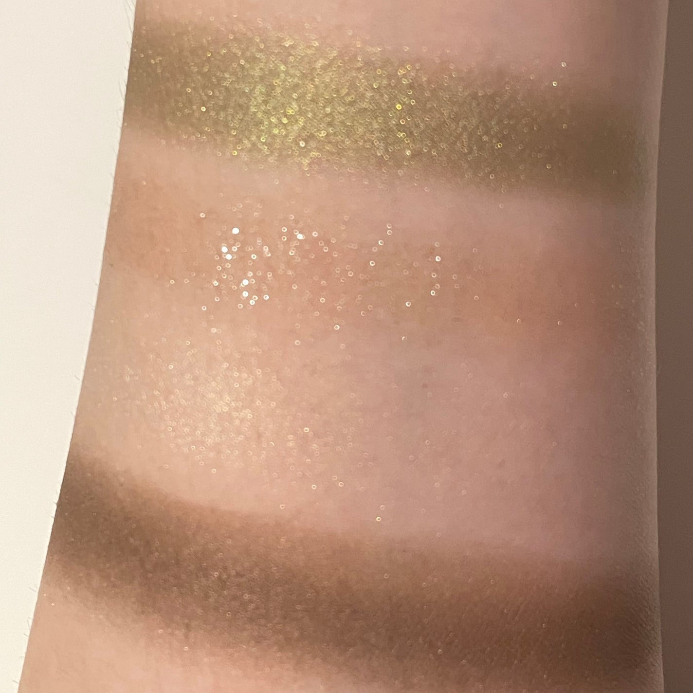 フェイスカラーパレット/チャコット・コスメティクス/アイシャドウパレットを使ったクチコミ(4枚目)