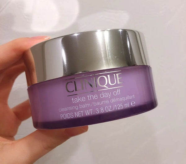 アメリカで毛穴クレンジングにおすすめのスキンケア12選!メイク落とし方法から洗顔、毛穴ケアまで徹底紹介