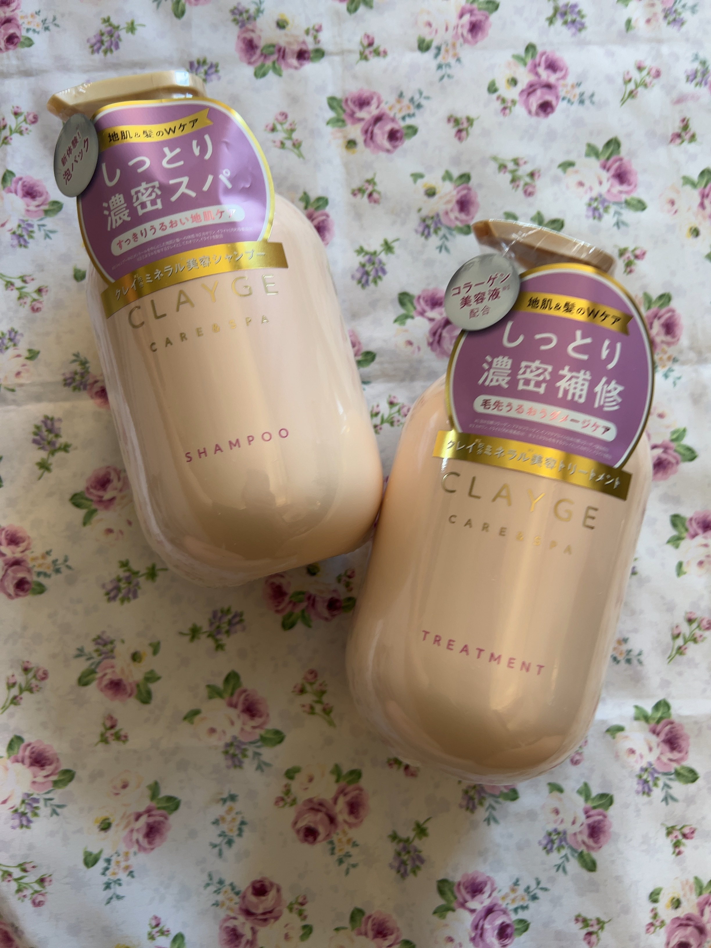 CLAYGE シャンプー／トリートメント Mのクチコミ「
#ビヨンセ委員長 もオススメのシャンプーあたしも使ってます✨️

スースーして気持ちいい
泡.....」（1枚目）