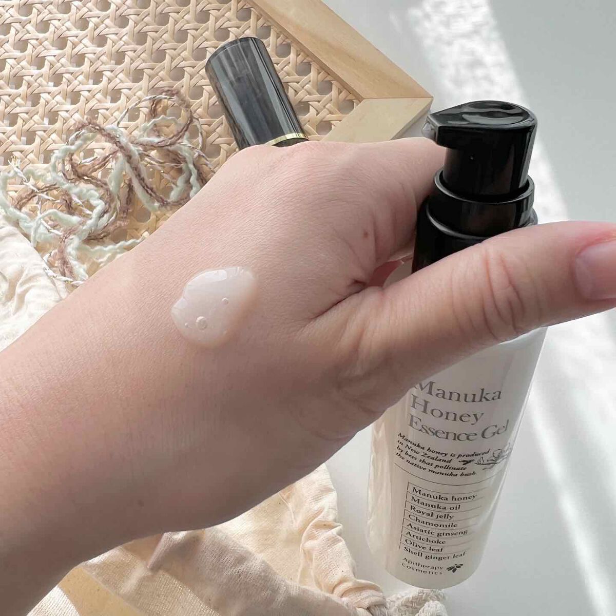 マヌカハニー エッセンスジェル/アピセラピーコスメティクス/美容液を使ったクチコミ(2枚目)