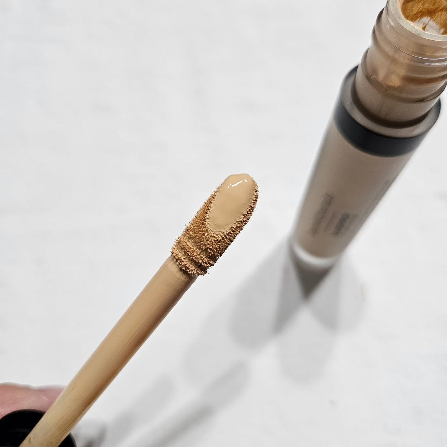 ベアプロ 16HR オールオーバー コンシーラー SPF25(PA+++)/bareMinerals/リキッドコンシーラーを使ったクチコミ(2枚目)