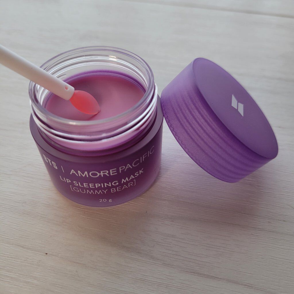 BTS | AMOREPACIFIC リップ スリーピングマスク PURPLE EDITION/LANEIGE/リップケアを使ったクチコミ（3枚目）
