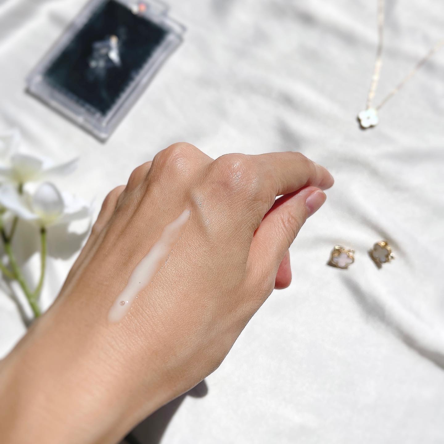 エアリーウォーターサンスクリーン プロフェッショナル/Feld Apotheke/日焼け止めローションを使ったクチコミ（2枚目）