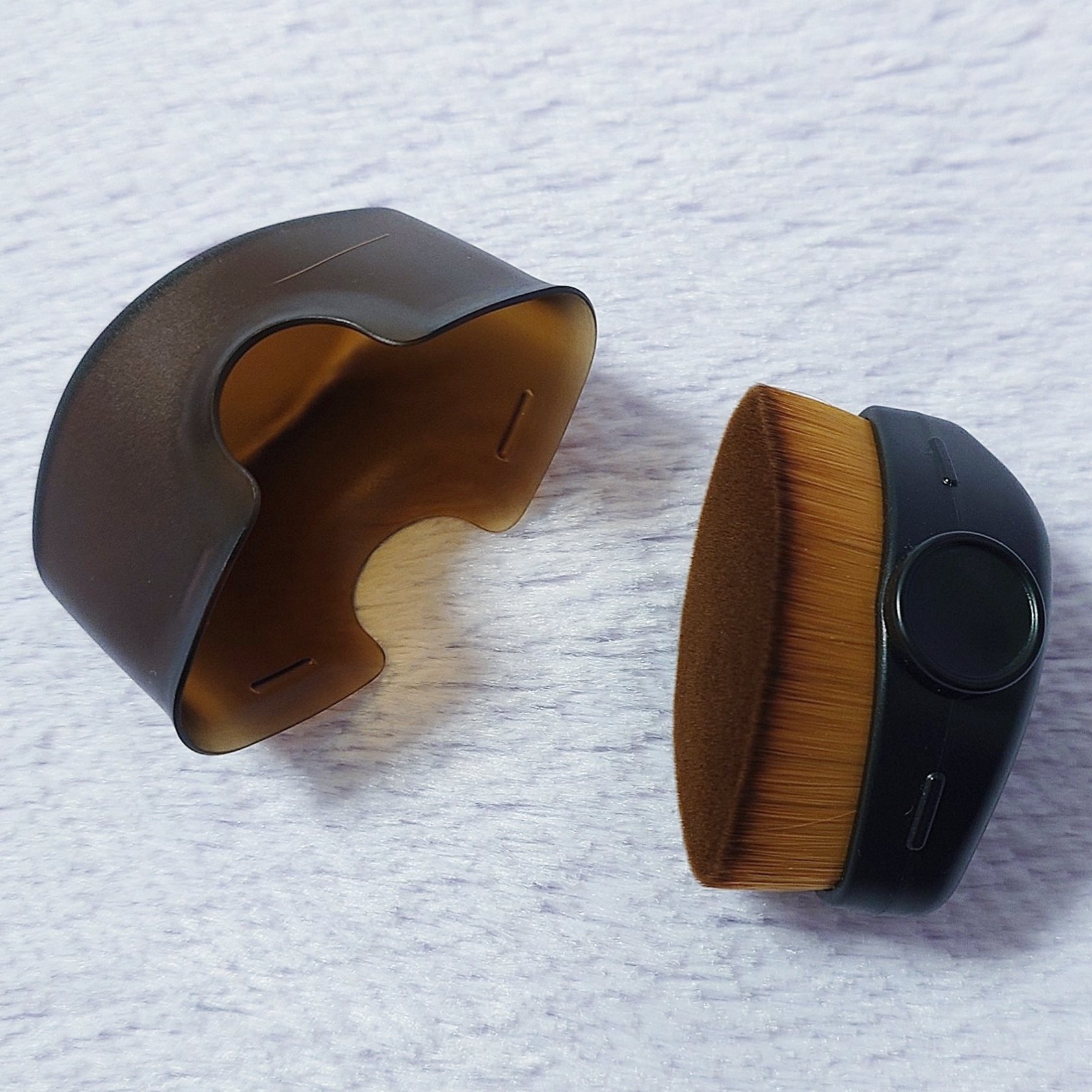 ファンデーションブラシ（キャップ付）/DAISO/メイクブラシを使ったクチコミ（2枚目）