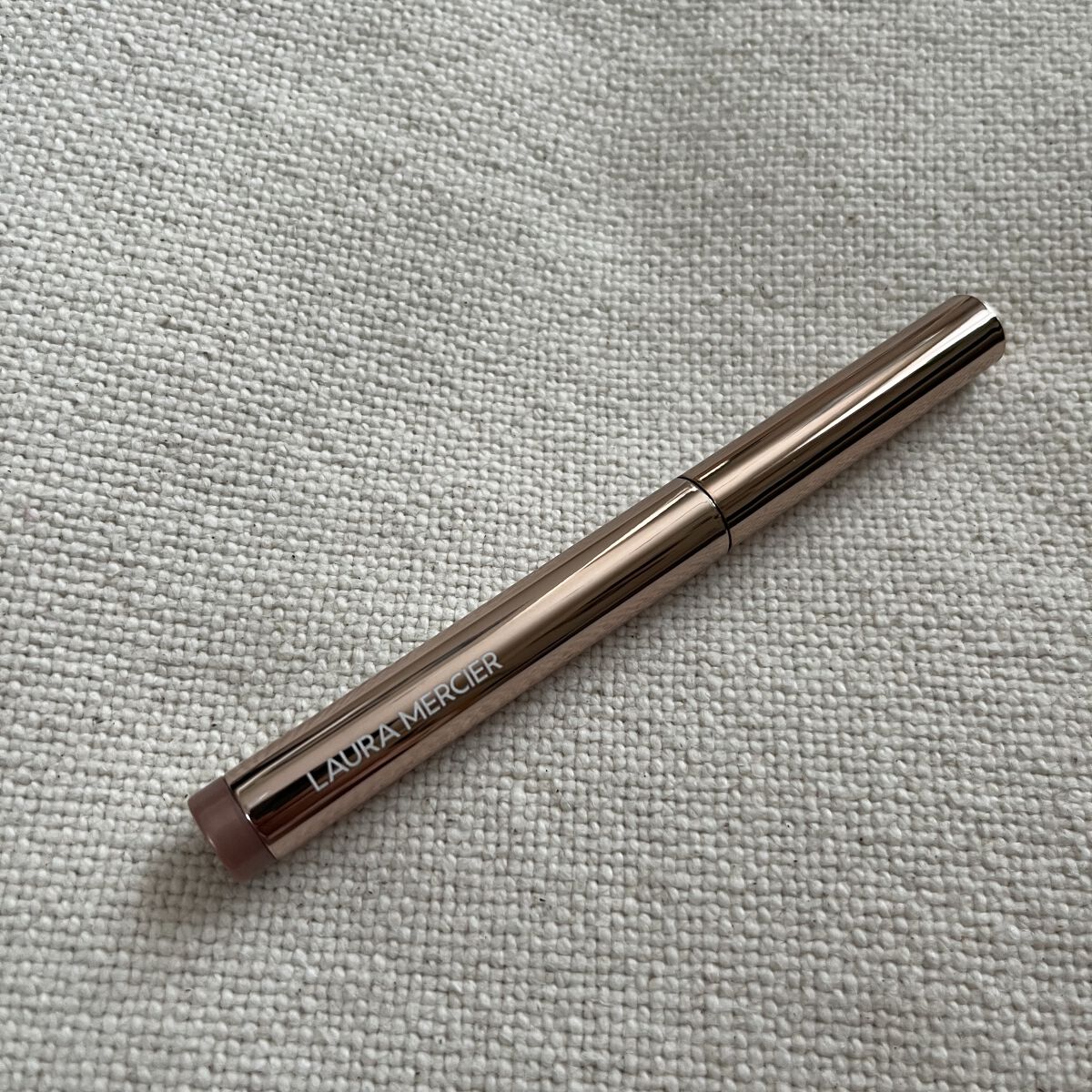 キャビアスティック アイカラー R2 WILD ROSE/ローラ メルシエ/スティックアイシャドウを使ったクチコミ（1枚目）