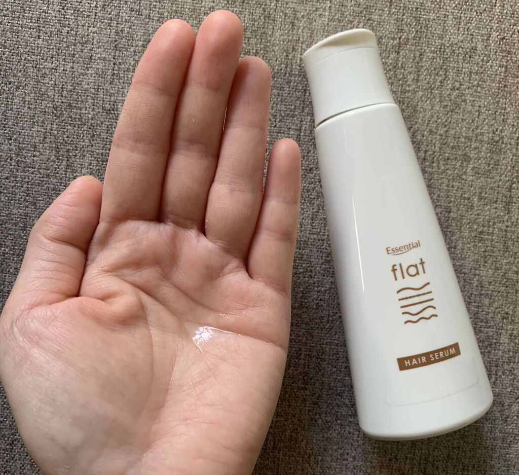 エッセンシャル flat くせ・うねりときほぐしセラムのクチコミ「エッセンシャル flat　くせ・うねりときほぐしセラムを使いました。

髪にくせがあって思うよ.....」（2枚目）