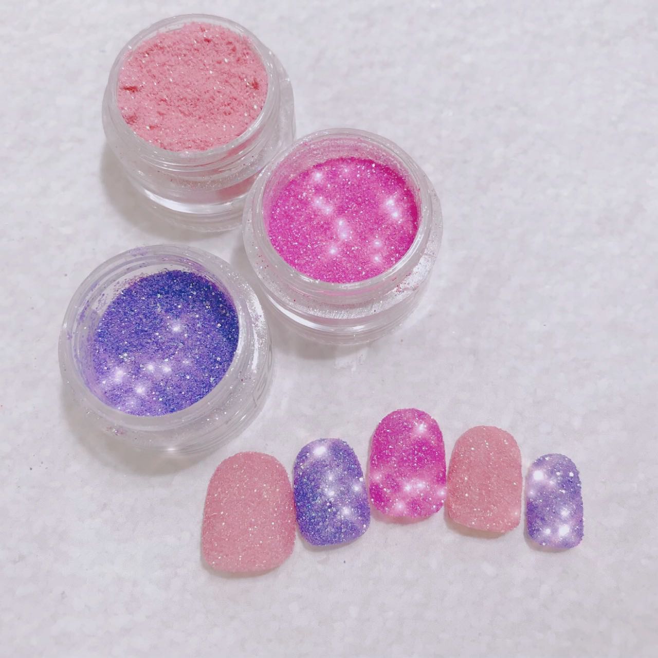 なかやまちえこ on LIPS 「SugarCandy🍬⠀365日ネイル47日め⠀グリッターは私..」(2枚目)