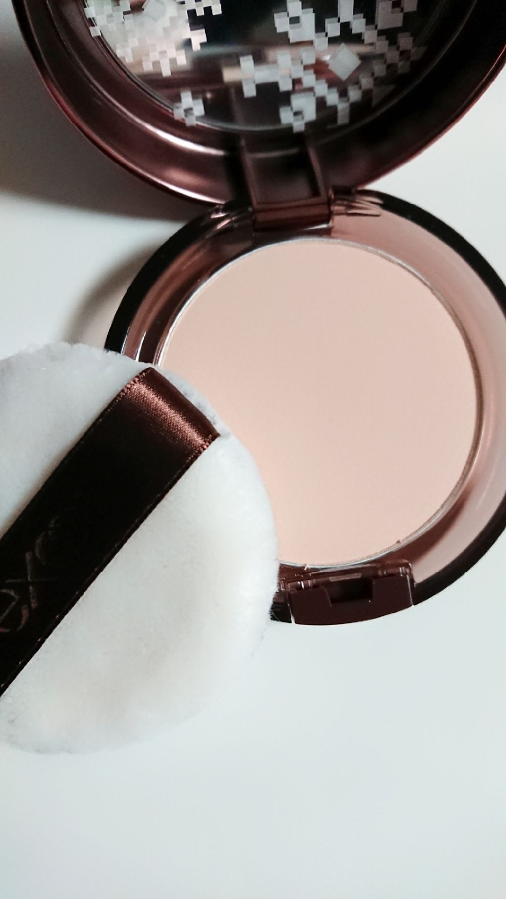 エクストラリッチ プレストパウダー ’20 01 ピーチベージュ/excel/プレストパウダーを使ったクチコミ（2枚目）