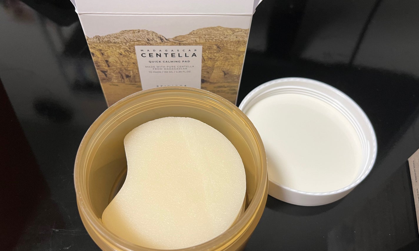 うなぎ on LIPS 「商品名センテラクイックカーミングパッド70枚気になる箇所を部分..」(1枚目)