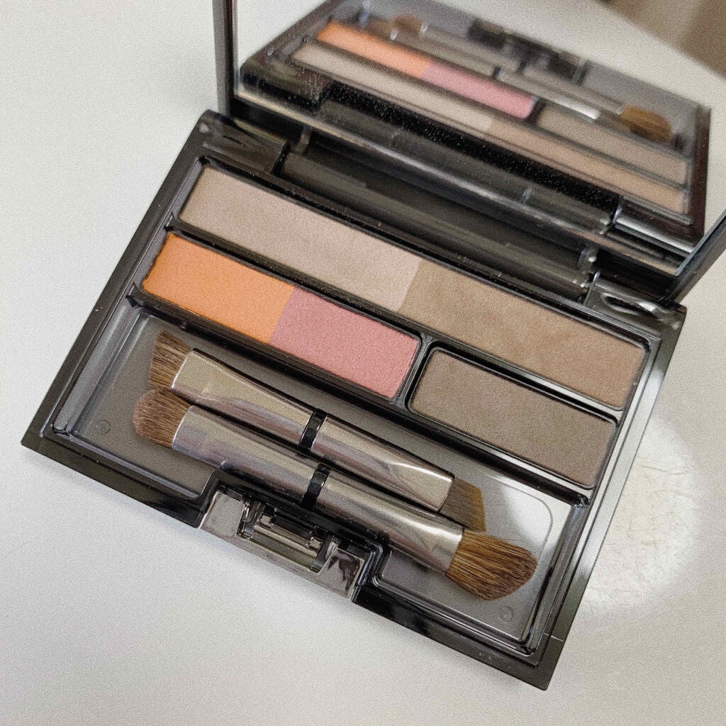 アイブロウ クリエイティブパレット/IPSA/パウダーアイブロウを使ったクチコミ(2枚目)