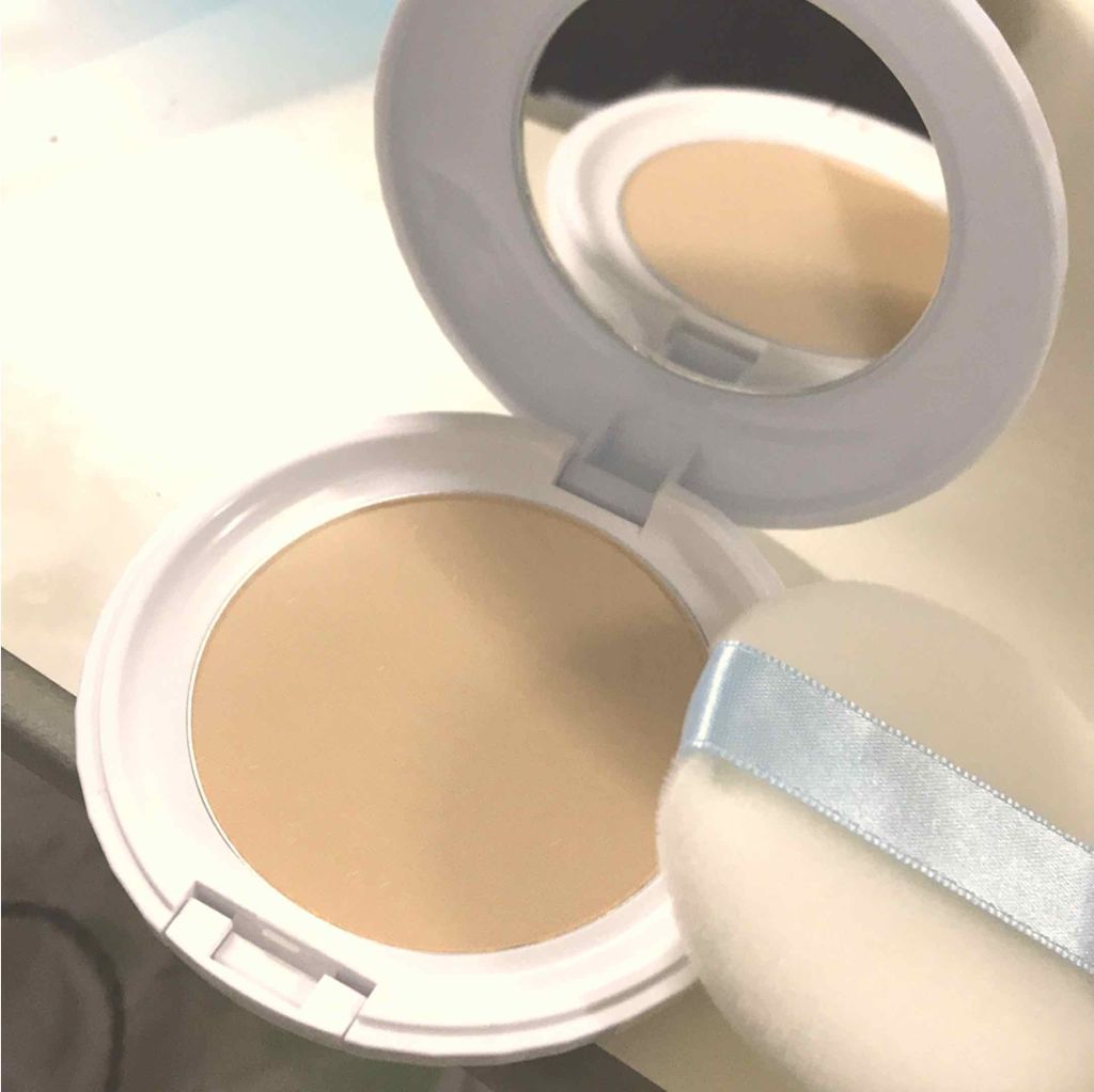 ミネラルBBパウダー COOL/毛穴パテ職人/プレストパウダーを使ったクチコミ(2枚目)