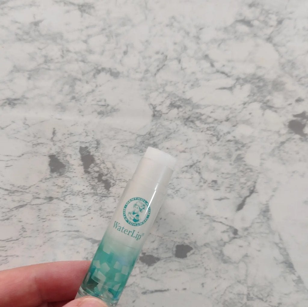 ウォーターリップ 無香料/メンソレータム/リップクリームを使ったクチコミ(3枚目)