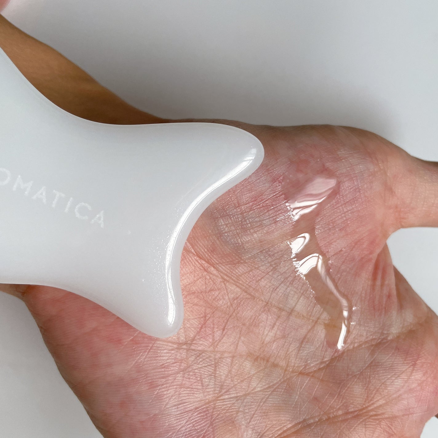 オーガニックネロリフェイシャルオイル/AROMATICA/フェイスオイルを使ったクチコミ(4枚目)