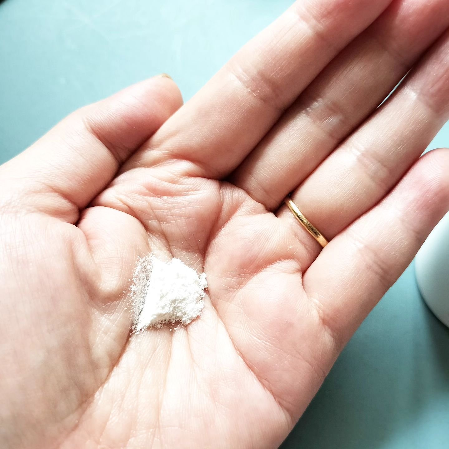 デイリーマイクロフォリエント/ダーマロジカ/洗顔パウダーを使ったクチコミ（3枚目）