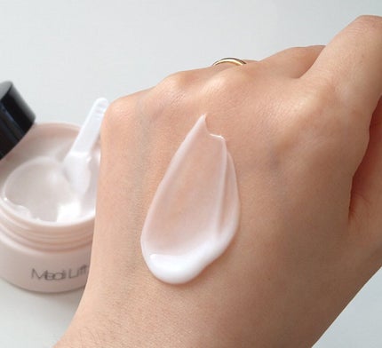 メディリフト ニードルリフトクリーム/YA-MAN TOKYO JAPAN/フェイスクリームを使ったクチコミ(3枚目)