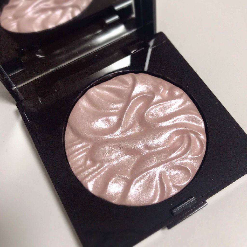 フェイスイルミネーター/ローラ メルシエ/パウダーハイライトを使ったクチコミ(2枚目)