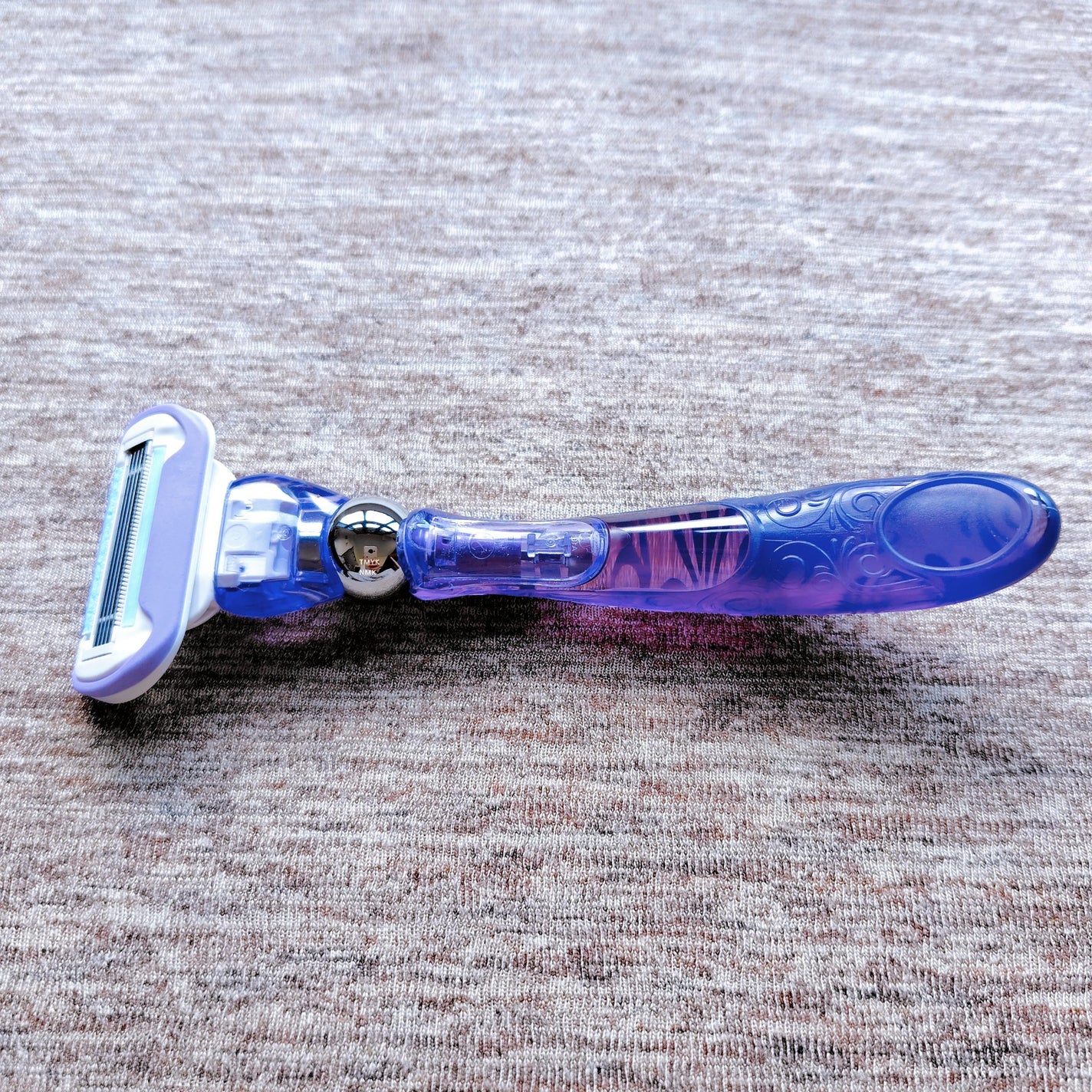 スワール 艶すべ肌/Gillette Venus/シェーバーを使ったクチコミ(3枚目)