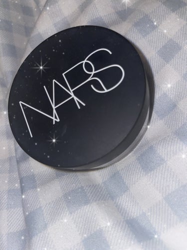 NARS ライトリフレクティングセッティングパウダー ルース N 02383のクチコミ「
さらさらなパウダーでマットに仕上がりよれにくくてめちゃくちゃ良かったです😭👌💕
皮脂を抑えて.....」（1枚目）