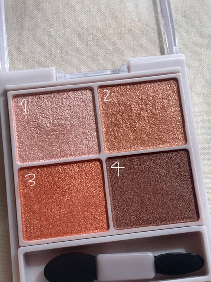 シルキースフレアイズ/キャンメイク/アイシャドウパレットを使ったクチコミ(2枚目)