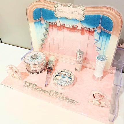 フラワーノーズ スワンバレエシリーズ リキッドアイシャドウ/FlowerKnows/リキッドアイシャドウを使ったクチコミ(7枚目)