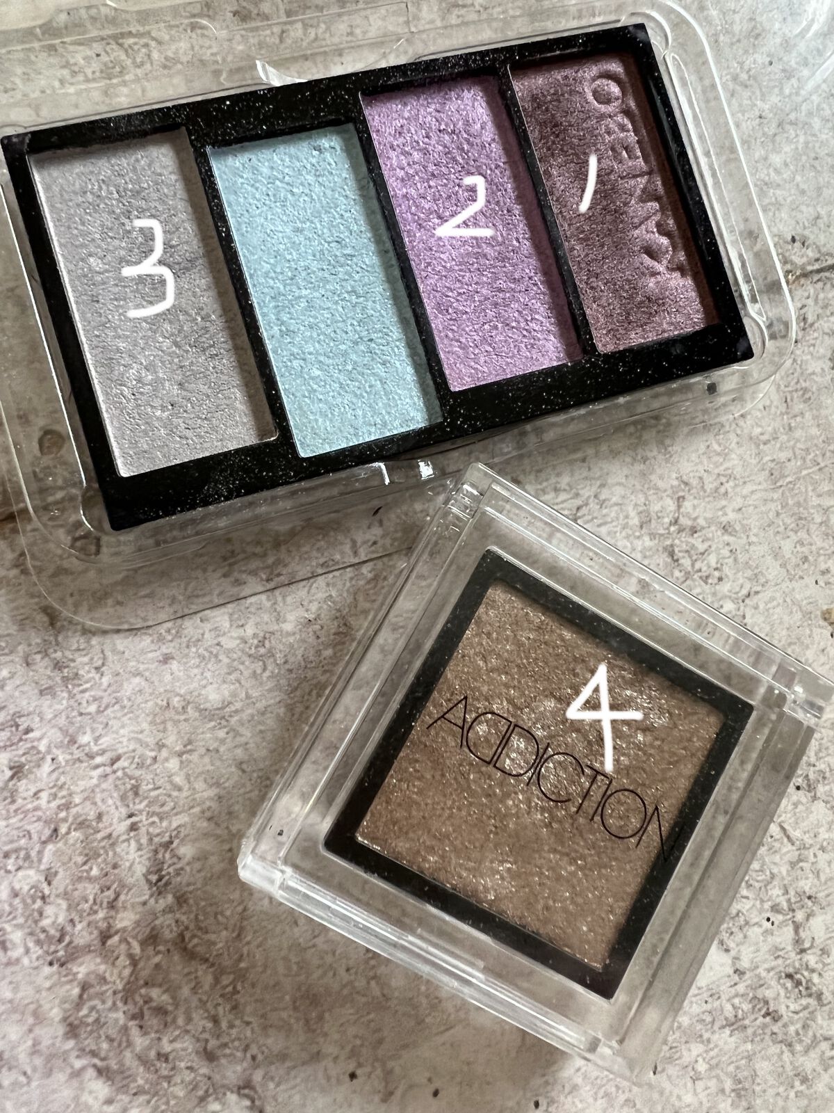 レイヤードカラーズアイシャドウ/KANEBO/アイシャドウパレットを使ったクチコミ（2枚目）