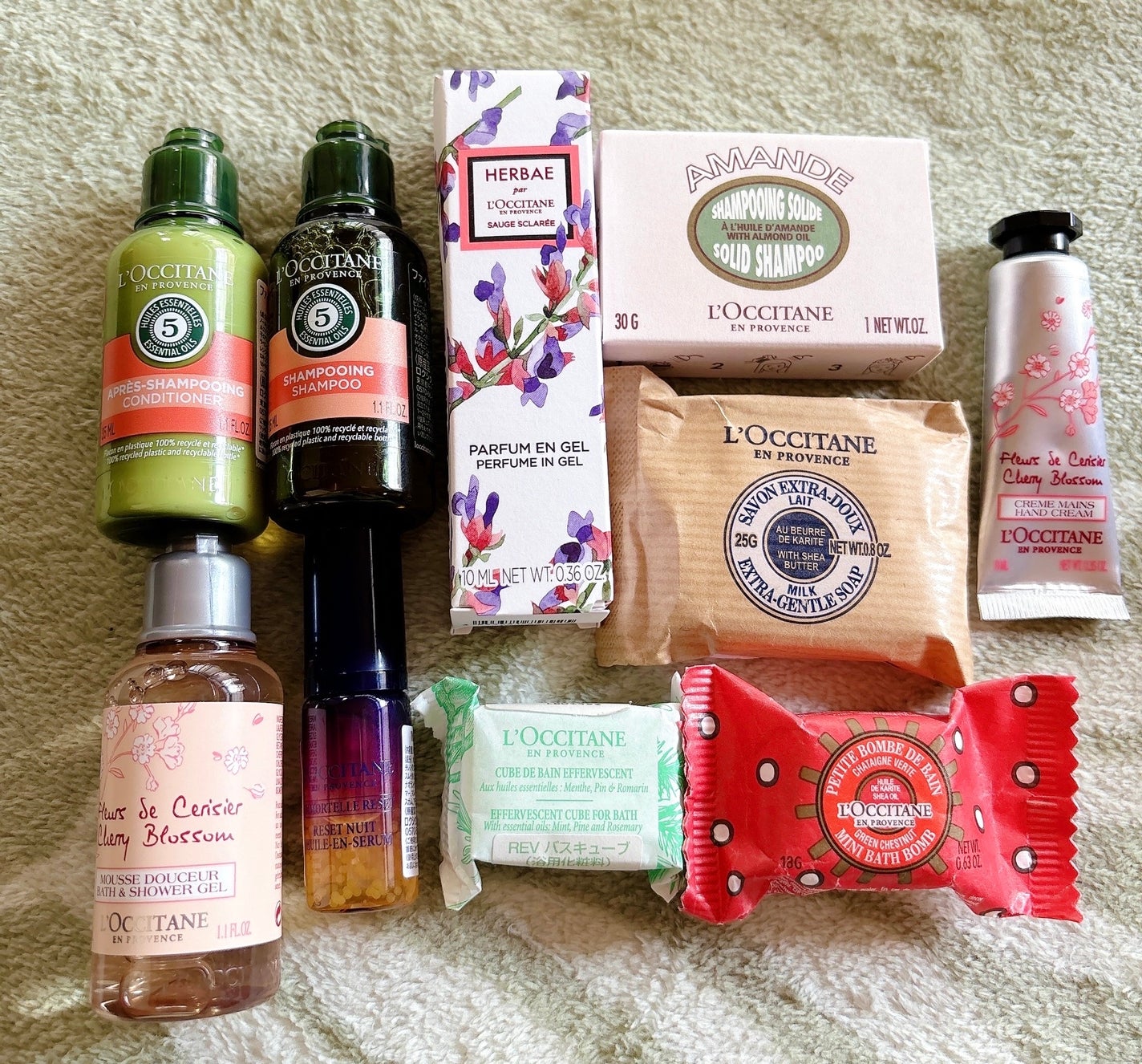 チェリーブロッサム ソフトハンドクリーム/L'OCCITANE/ハンドクリームを使ったクチコミ(2枚目)