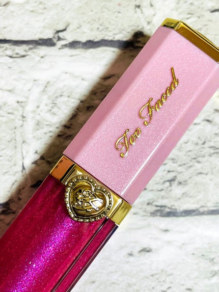 リッチ&ダズリン ハイシャイン スパークリング リップグロス/Too Faced/リップグロスを使ったクチコミ(2枚目)