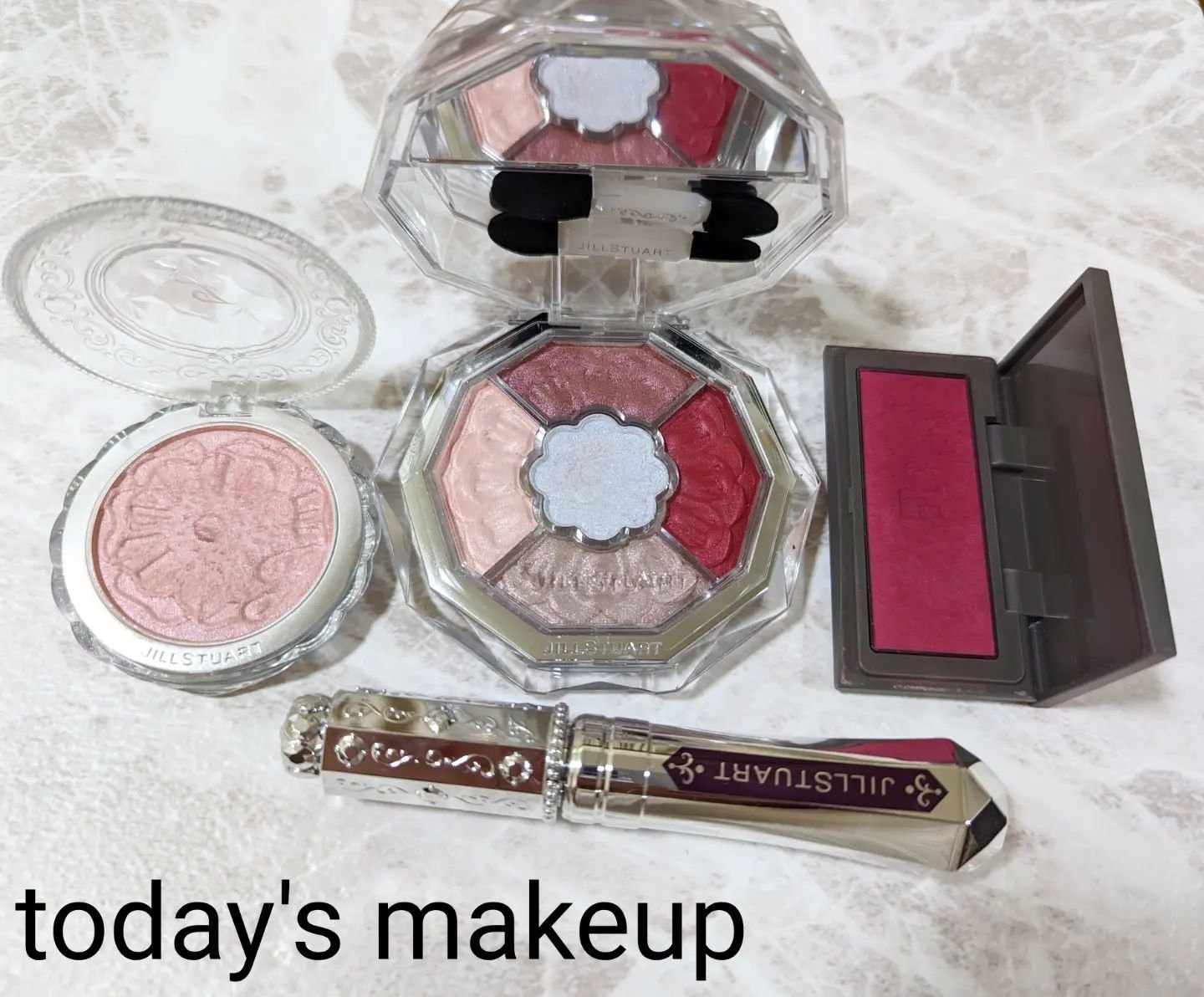 チーキーシークブラッシュ 05 FEELING THE FLOW/THREE/パウダーチークを使ったクチコミ（1枚目）