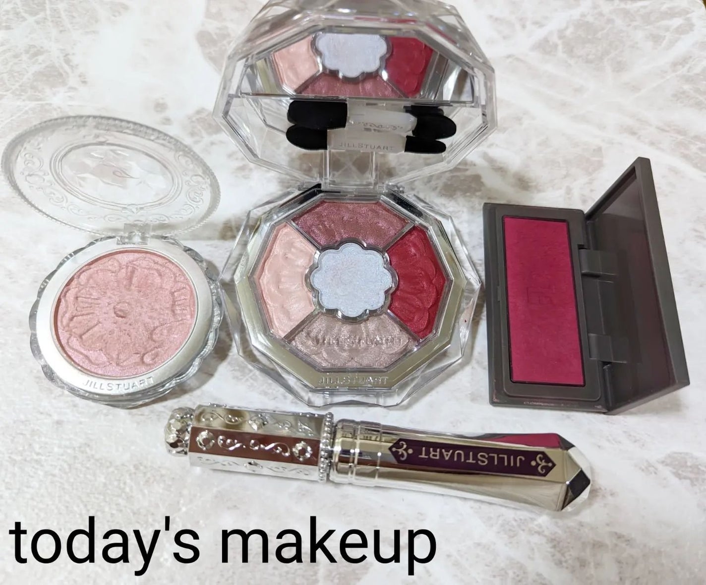 チーキーシークブラッシュ/THREE/パウダーチークを使ったクチコミ(1枚目)