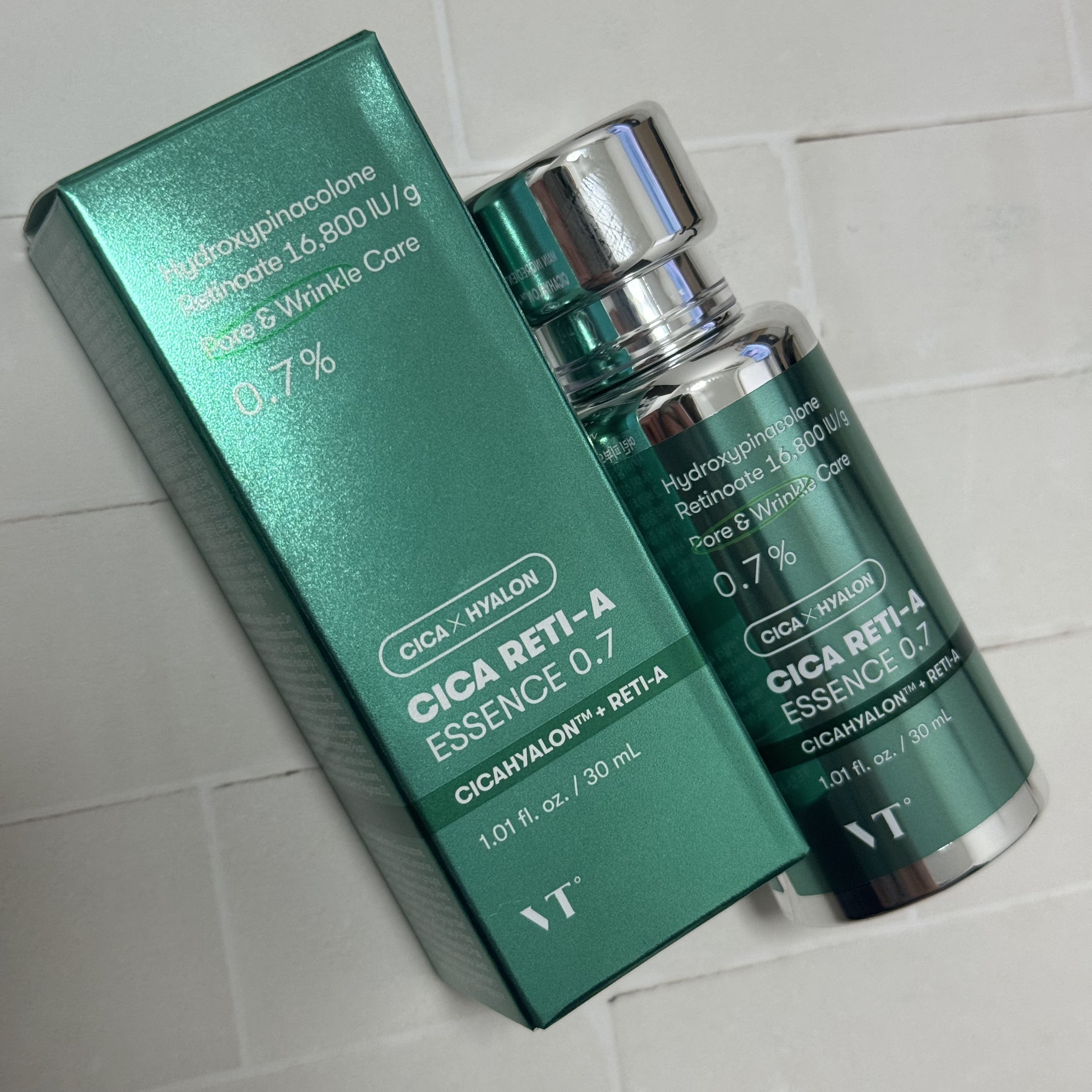 シカレチA エッセンス0.7/VT/美容液を使ったクチコミ（1枚目）